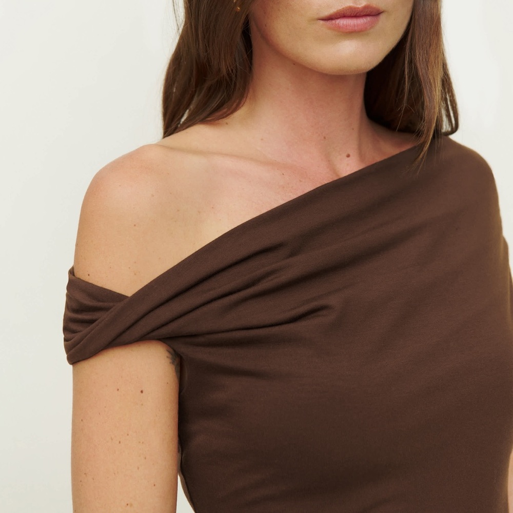 Reformation Cello Knit Top Chestnut - Size L